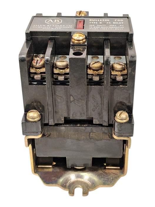 Allen-Bradley 700-N400A1 300 V AC 10 A Type N Relay w/ 110/120 V AC Coil