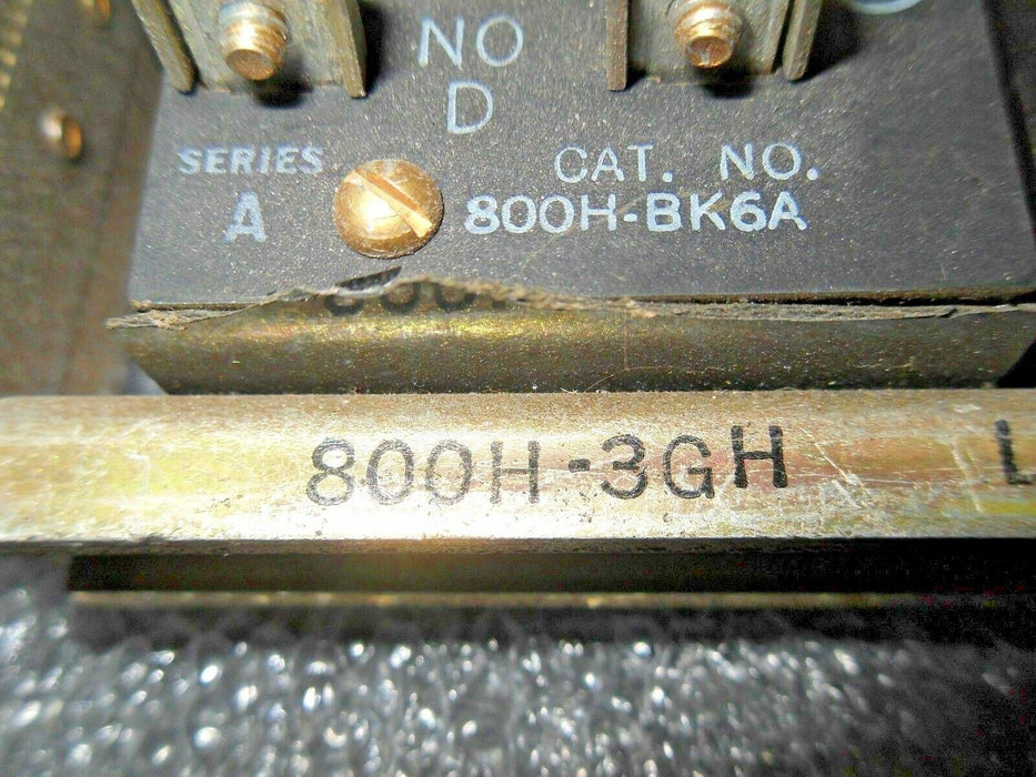 Allen-Bradley 800H-3GH Push Button Station