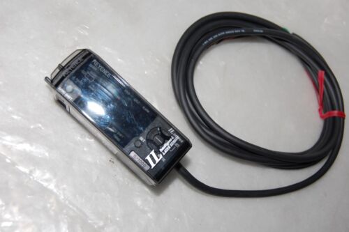 Keyence IL-1000 Laser Sensor