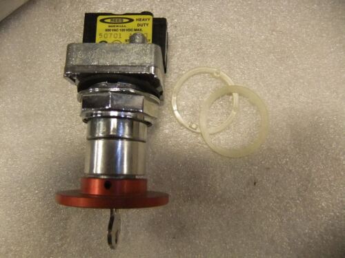 1 REES 40067-002 PUSHBUTTON LOCKABLE