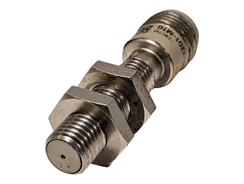 Omron E2E-X2D1-M1G 12-24 V DC Shielded Inductive Proximity Sensor