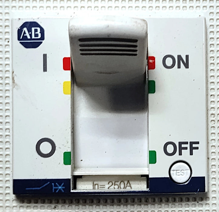 Allen-Bradley 140G-J2F3-D25 480-600 V AC 250 A Circuit Breaker