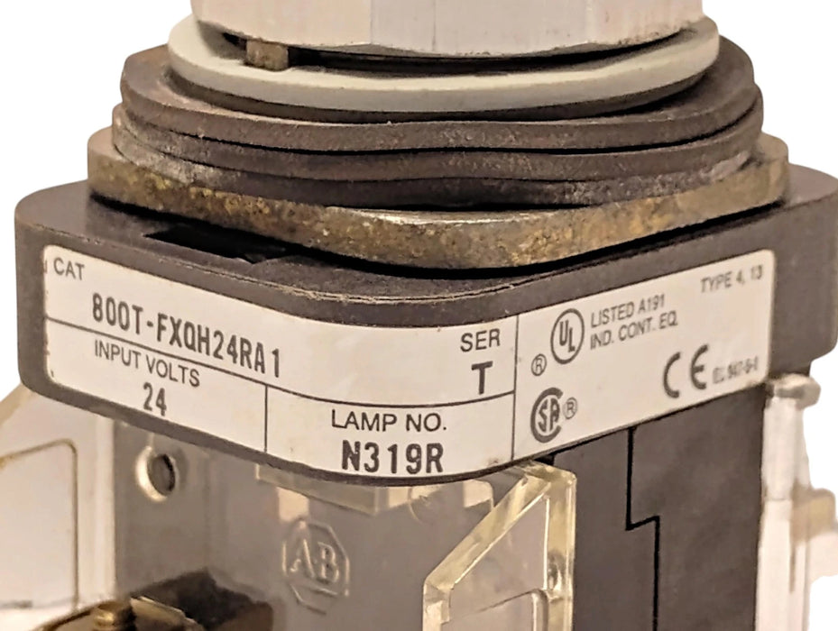 Allen-Bradley 800T-FXQH24RA1 Ser T 600 V AC/DC Push/Pull Illuminated Pushbutton