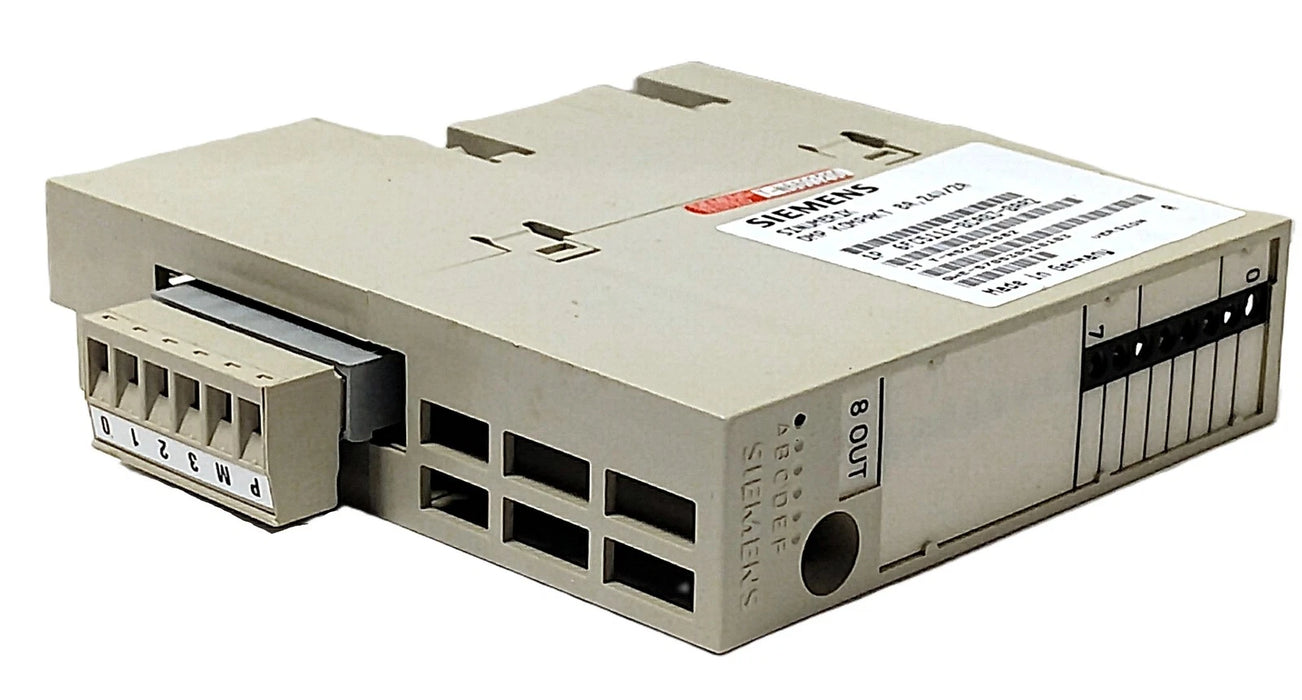 Siemens 6FC5111-0CA03-0AA2 SINUMERIK 840 24 V DC PLC Output Module