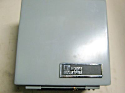MOORE INDUSTRIES DSX/4-20MA/0.0-18.0/1.OVLPOTH W HOFFMAN A51 ENCLOSURE