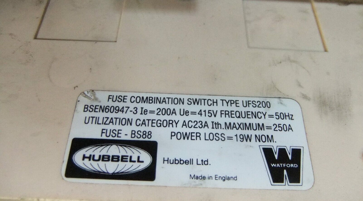 Hubbell 3 Pole Fuse Switch UFS200 62277-1