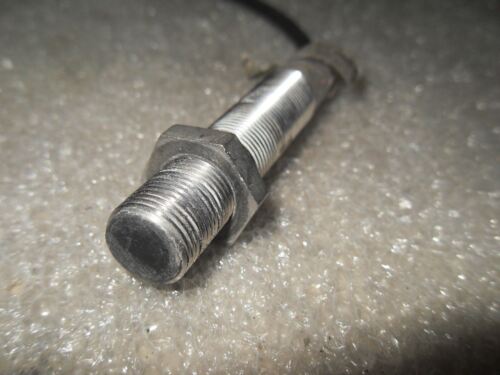 1 Cutler-Hammer E57SAL12A2 INDUCTIVE PROXIMITY SWITCH
