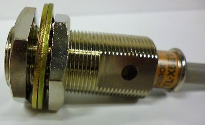 Omron TL-X5E1 Inductive Proximity Sensor