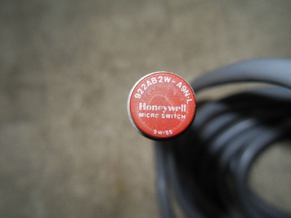 Honeywell MICRO SWITCH 922AB2W-A9N-L Proximity Switch