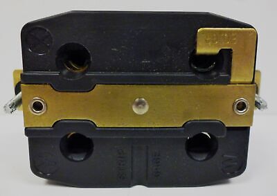 Pass & Seymour CS6369 / C56369 50 Amp 3 Pole 125/250 Volt Locking Receptacle