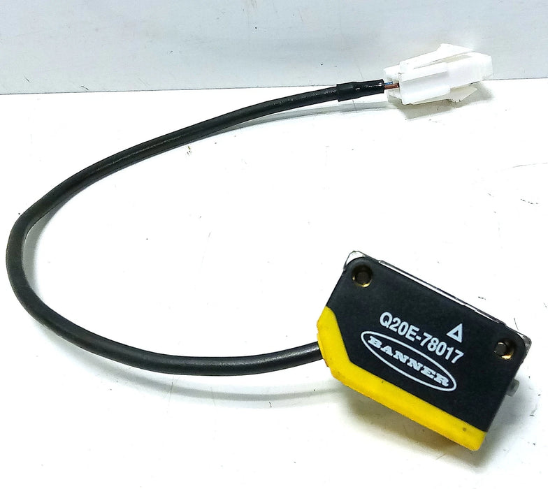 Banner Engineering Q20E-78017 10-30 VDC 624 nm Visible Red Photoelectric Emitter