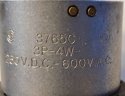 Hubbell HBL3765C 250 V DC / 600 V AC 50 A 3 P 4-Wire Twist Lock Plug