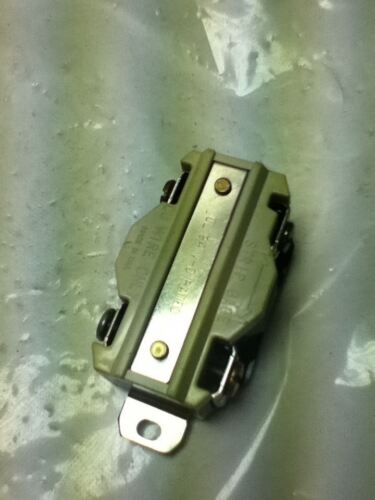 LEVITON 2410 LOCKING RECEPTACLE