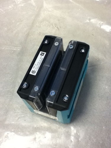 Pepperl WCS2B-LS246 200779-0010 POSI-TRAK Read Head