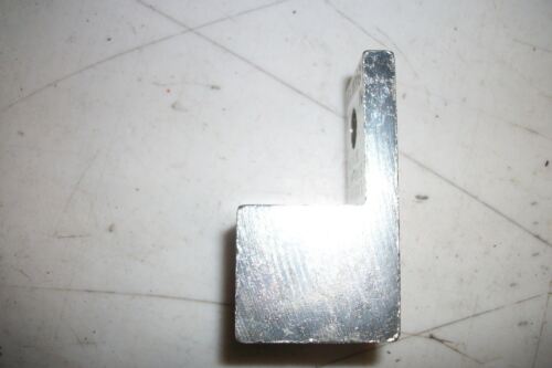 4 Panduit LAMA500-38-6Y ALUMINUM MEC Single Barrel Lug