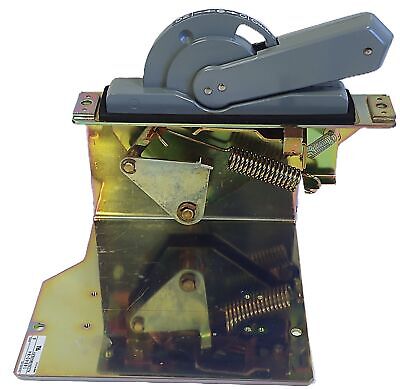Allen-Bradley 1494D-N4 Ser A Circuit Breaker Operator Mechanism