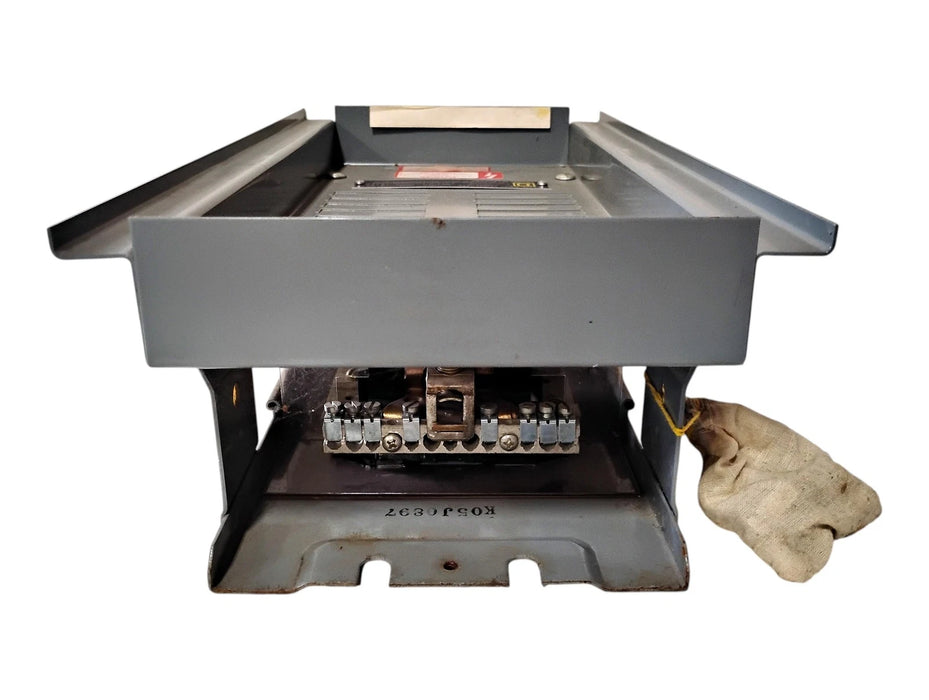 Square D NQOB NQOB-204 120/240 V 100 A 3 PH Interior Panelboard