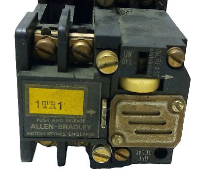 Allen-Bradley 700NT-200A1 Electrically Held Relay w/ 110/120 V AC Coil