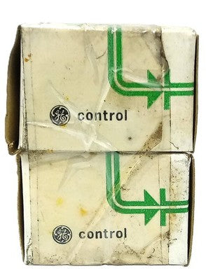 GE CR2940UL200 Heavy Duty Locking Attachment for Pushbutton Switch