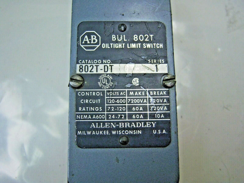 Allen-Bradley Oiltight Limit Switch 802T-DT 10A