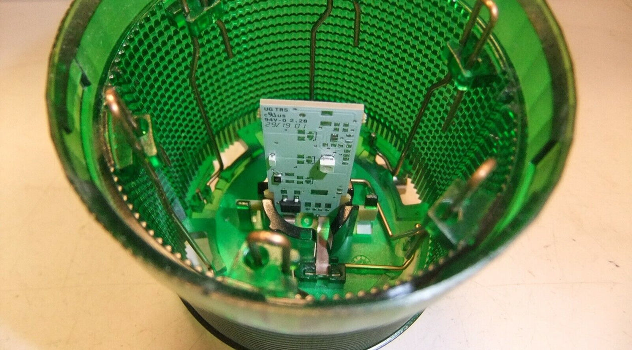 Siemens LED Continuous Light 24v AC/DC 8WD4 420-5AC Green