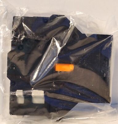 Telemecanique LA8-DN11 690 V 10 A 1 NO / 1 NC Lateral Contact Block