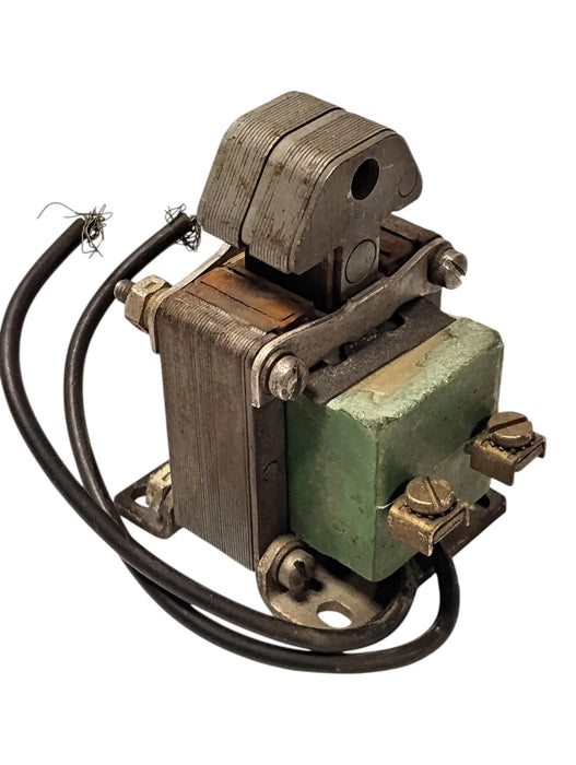 GE CR9500A104A2A 115 V AC Push-Type Linear Solenoid