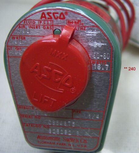 ASCO Solenoid Valve 8262B208 1/4" 100 Psi 240/60 or 220/60