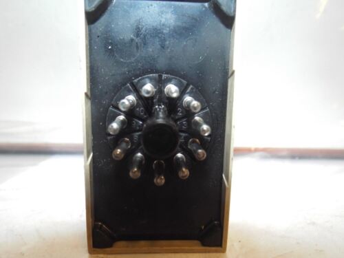 OMRON 61F-11 RELAY UNIT