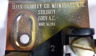 Allen-Bradley 800S-2SBM Pushbutton Station
