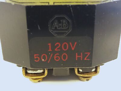 Allen-Bradley 800T-16JX2KB7 3 Position Illuminated Maintained Selector Switch