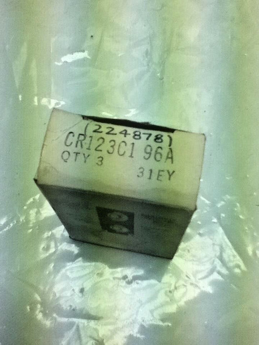 LOT OF 3 GE CR123C196A HEATERS
