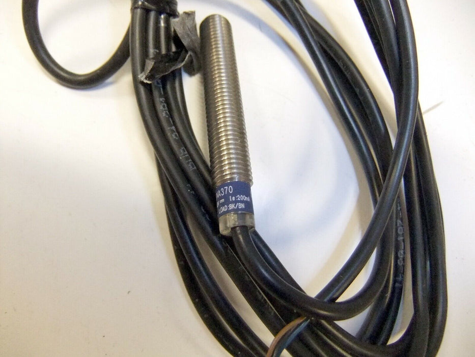 Telemecanique XS1-M08NA370 Proximity Switch