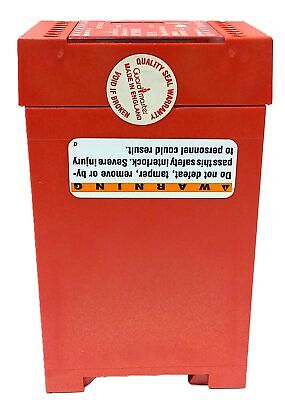 Allen-Bradley 07140 GuardMaster 120/240 V AC Safety Relay