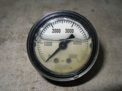 1 NIB NOSHOK 15.910 0-5000 PSI PRESSURE GAUGE