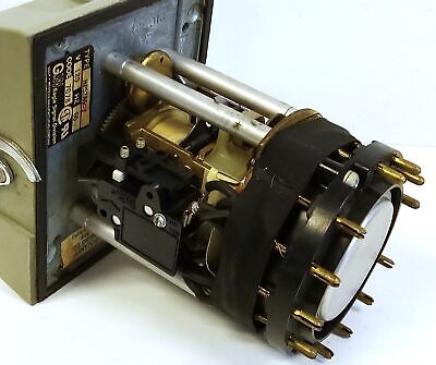 Eagle Signal HP52A6 Cycle-Flex 0-150 Seconds 120 V Timer