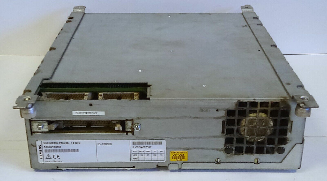 Siemens 6FC5210-0DF22-2AA0 CNC Control w/ Embedded Windows XP Pro