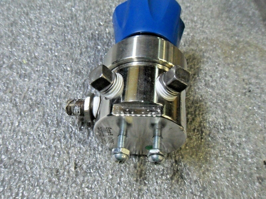 GO INC C1-1F11A3D16602 0-25PSI PNEUMATIC REGULATOR