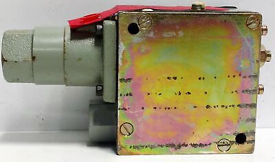 GE CR127A Pressure Switch