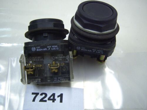 2 Allen-Bradley Push Buttons 800H-AR ... F SEE PICS