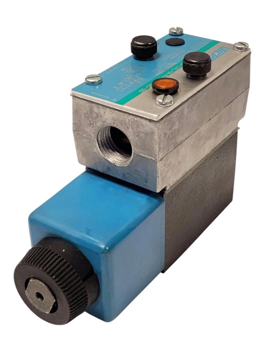 Vickers DG4V-3S-OAL-M-FPBWL-B5-60 100 bar Solenoid Valve w/ 110/120 V AC Coil