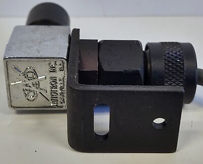 Autotron E8BAC Photoelectric Sensor