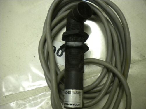 Telemecanique Photoelectric Sensor XUB-AO45114S