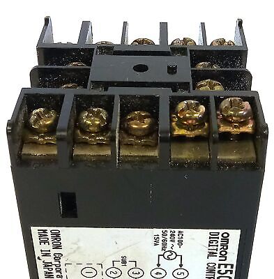 Omron E5CK-AA1-500 100-240 V AC Digital Process Controller