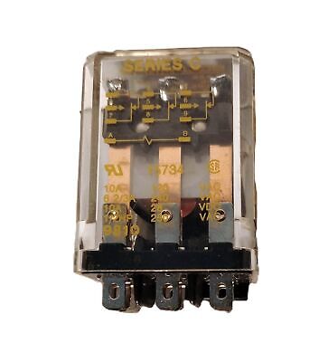 Square D 8501-KU13P14V20 120 V AC 12 A 3PDT Relay
