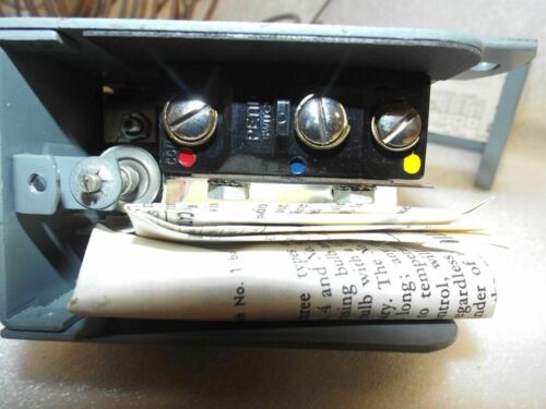 POWERS 134-1511 TEMPERATURE CONTROL