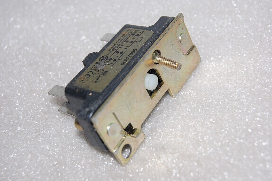 Square D Snap Switch 9007AO-6