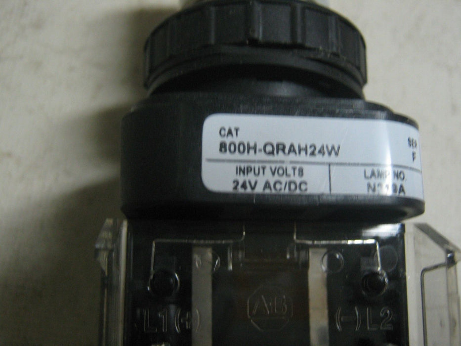 Allen-Bradley 800H-QRAH24W Push Button Switch