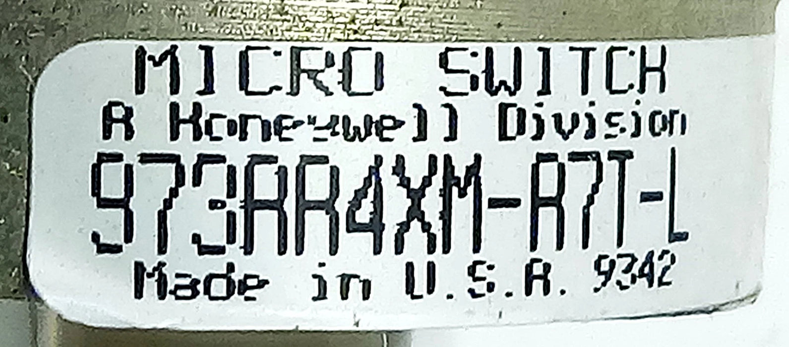 Honeywell 973AA4XM-A7T-L MICRO SWITCH 20-250 V AC Inductive Proximity Sensor