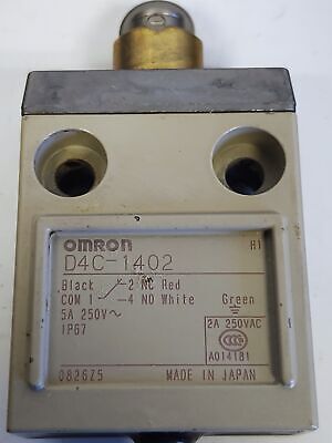 Omron D4C-1402 Precision Limit Switch